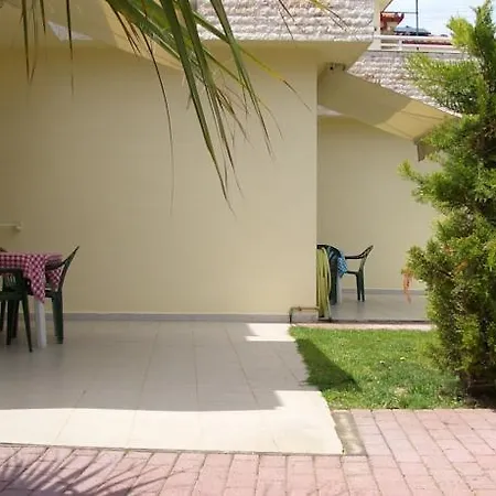 Monika Apartment
