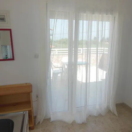 Monika Apartment *